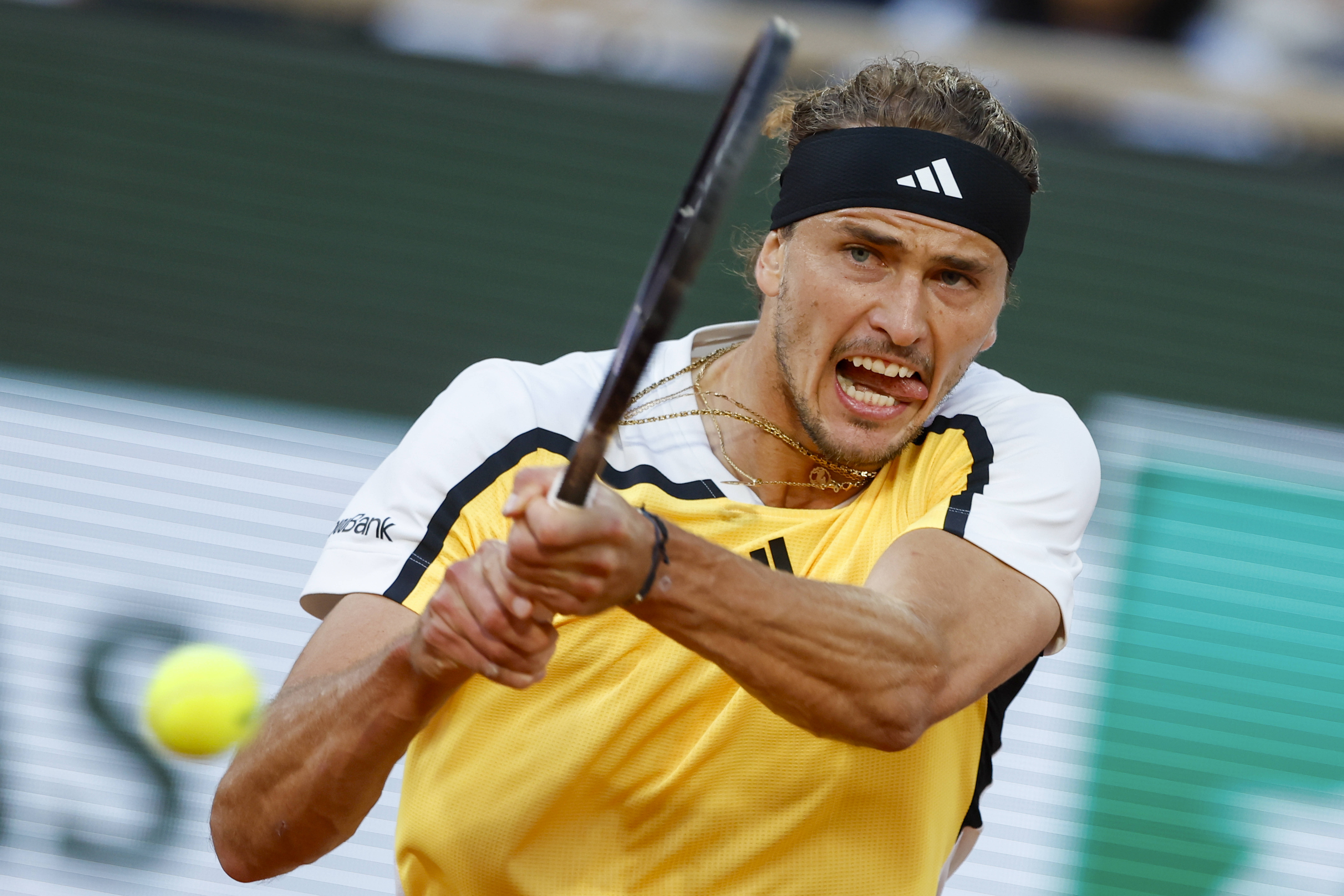 九游体育-世界网球队险胜德国网球队，兹维列夫一己之力扛起全队的简单介绍