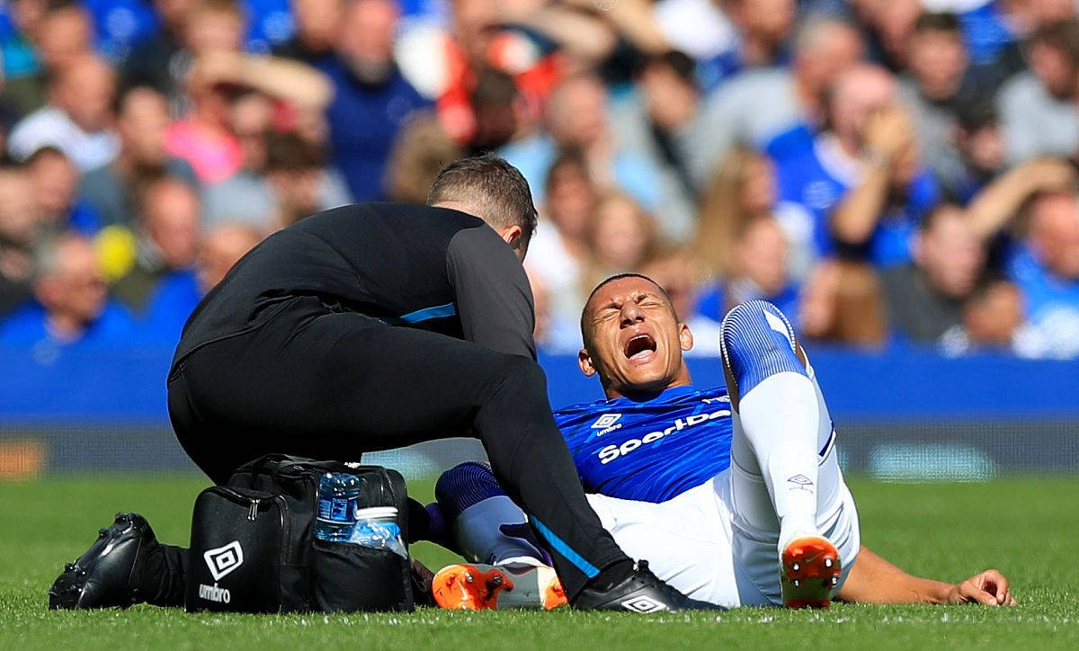 关于斯旺西客场挑战斯托克城,争取保级关键胜利的信息 关于斯旺西客场挑战斯托克城,争取保级关键胜利的信息