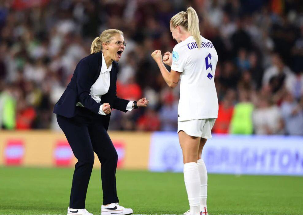 智利女足再战瑞典女足，举步维艰