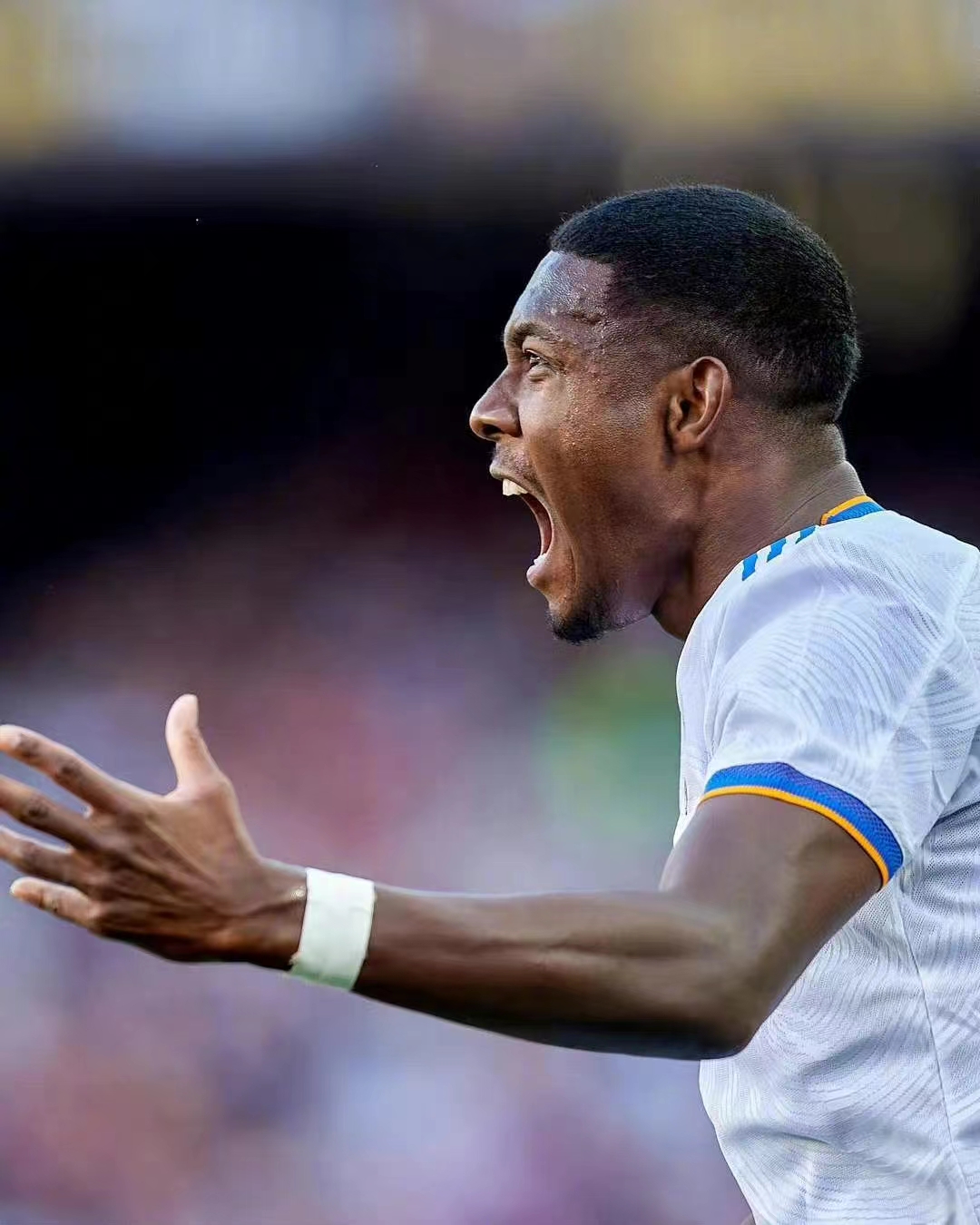 九游体育直播-阿拉维斯不幸失利命运多舛难挽回颓势的简单介绍