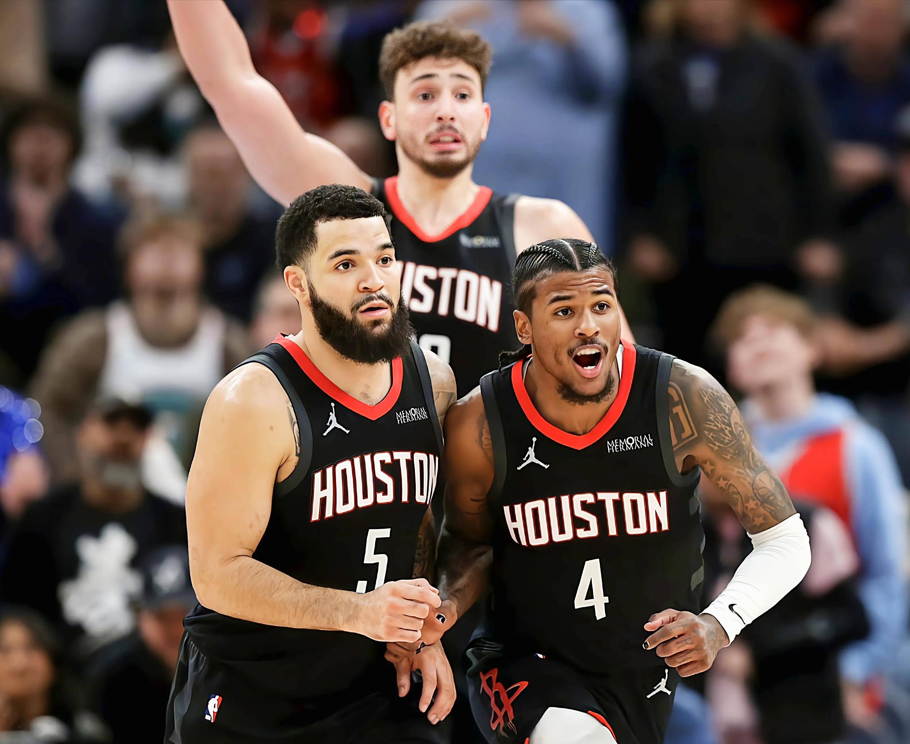 凯尔特人击败老鹰，取得常规赛第十胜！