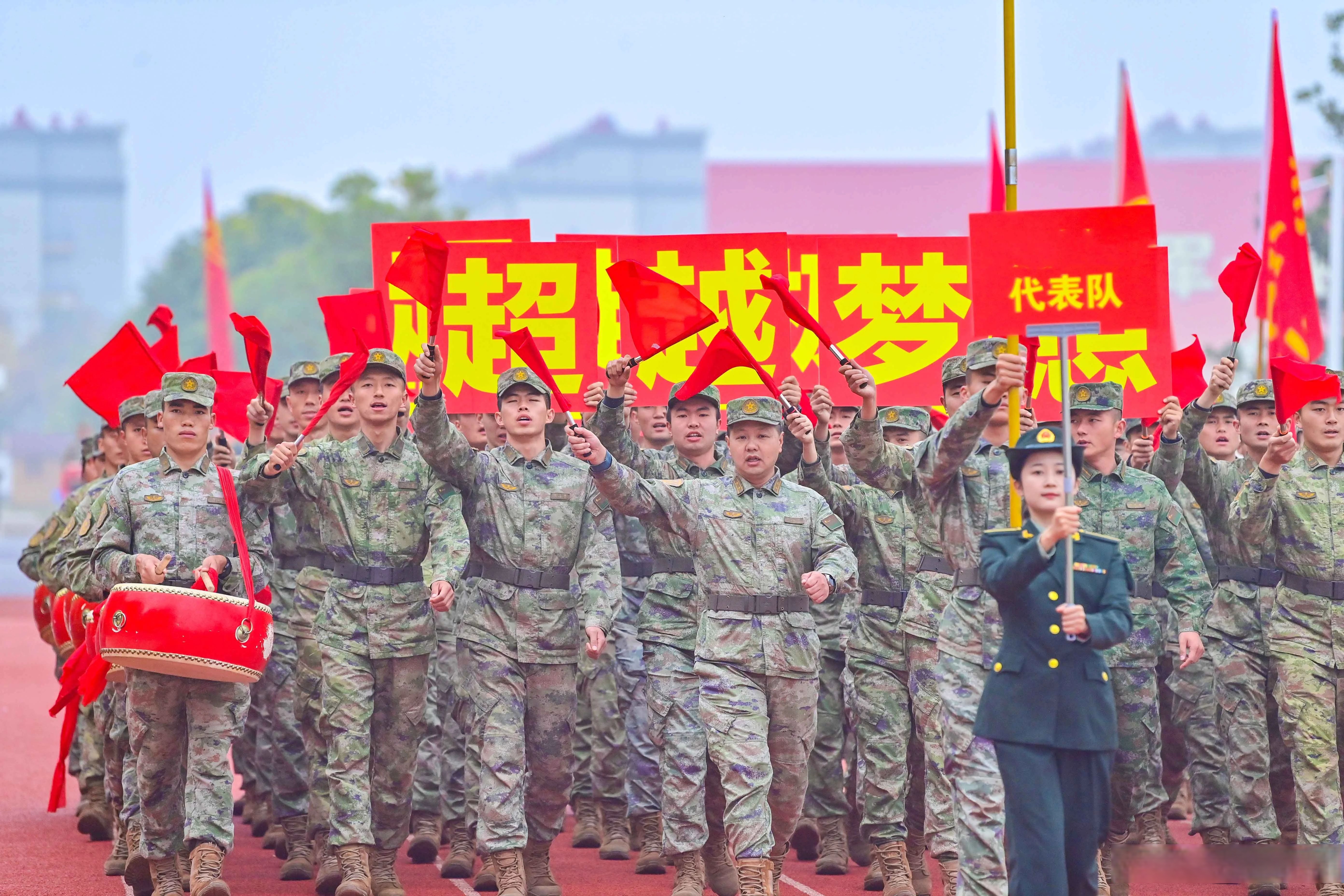 九游体育平台-中超劲旅为荣誉而战，备战重要赛事