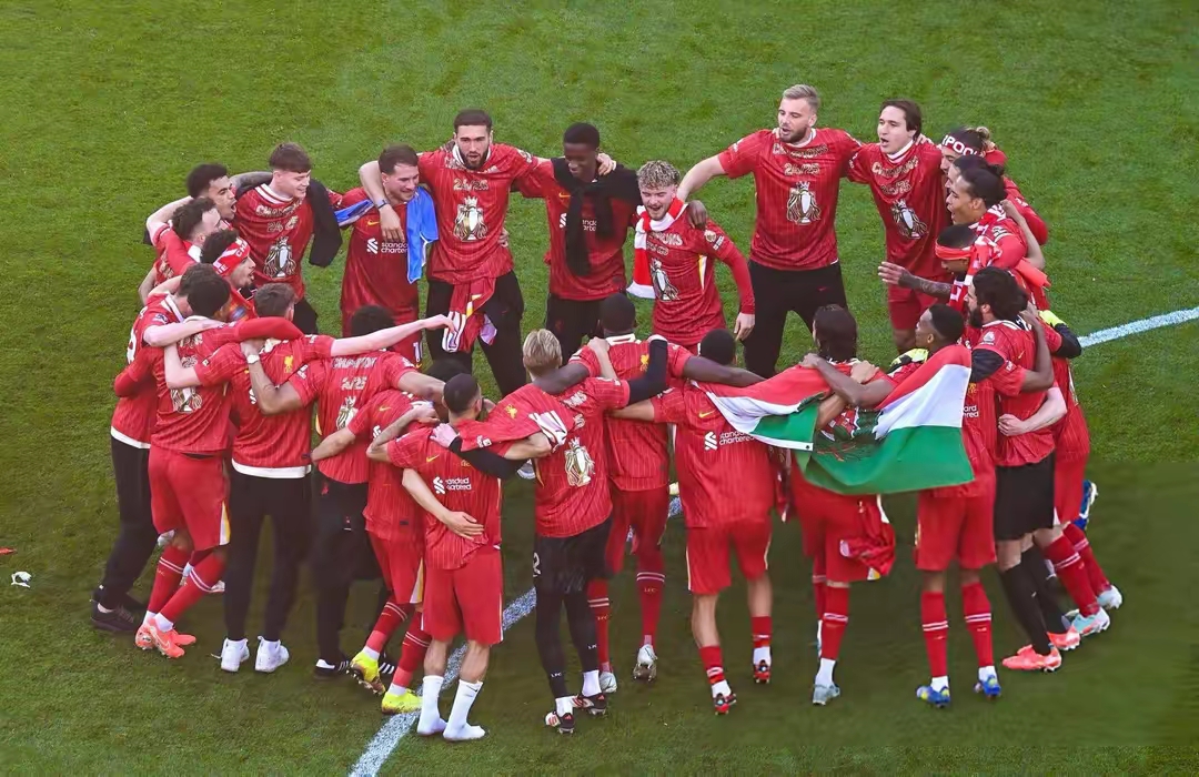 关于利物浦胜出比赛,向冠军发起冲击的信息 关于利物浦胜出比赛,向冠军发起冲击的信息