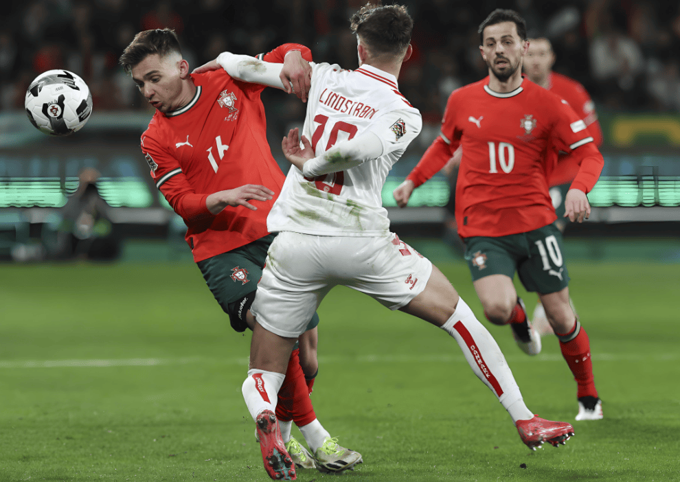 包含匈牙利队队员相互激励提升士气的词条 包含匈牙利队队员相互激励提升士气的词条