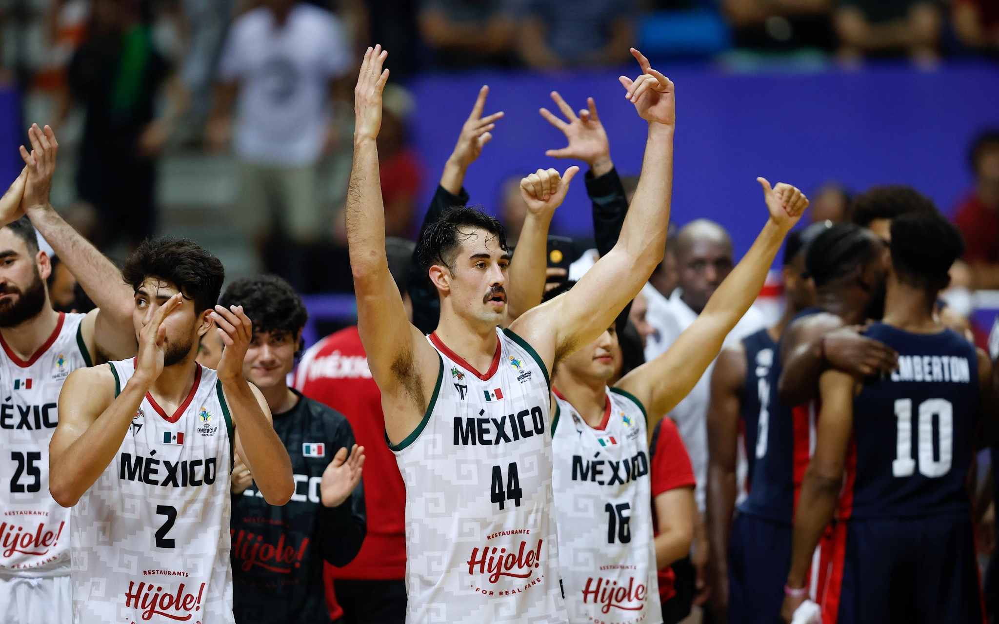 墨西哥险胜巴西,哈兰德带队取胜 墨西哥险胜巴西,哈兰德带队取胜