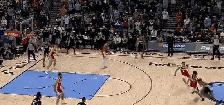 九游体育直播-广东队险胜灰熊，福克斯带队取胜