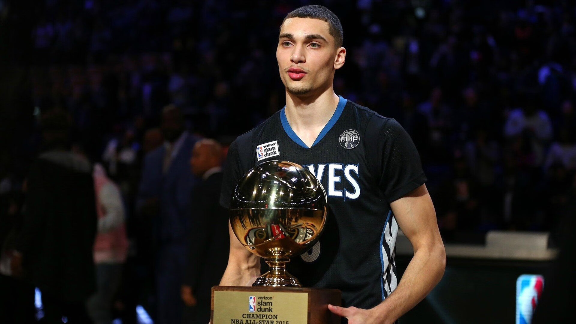 九游体育APP下载-塔图姆全场最佳无争议，76人争冠战胜出湖人，东部新王当立，西部格局生变