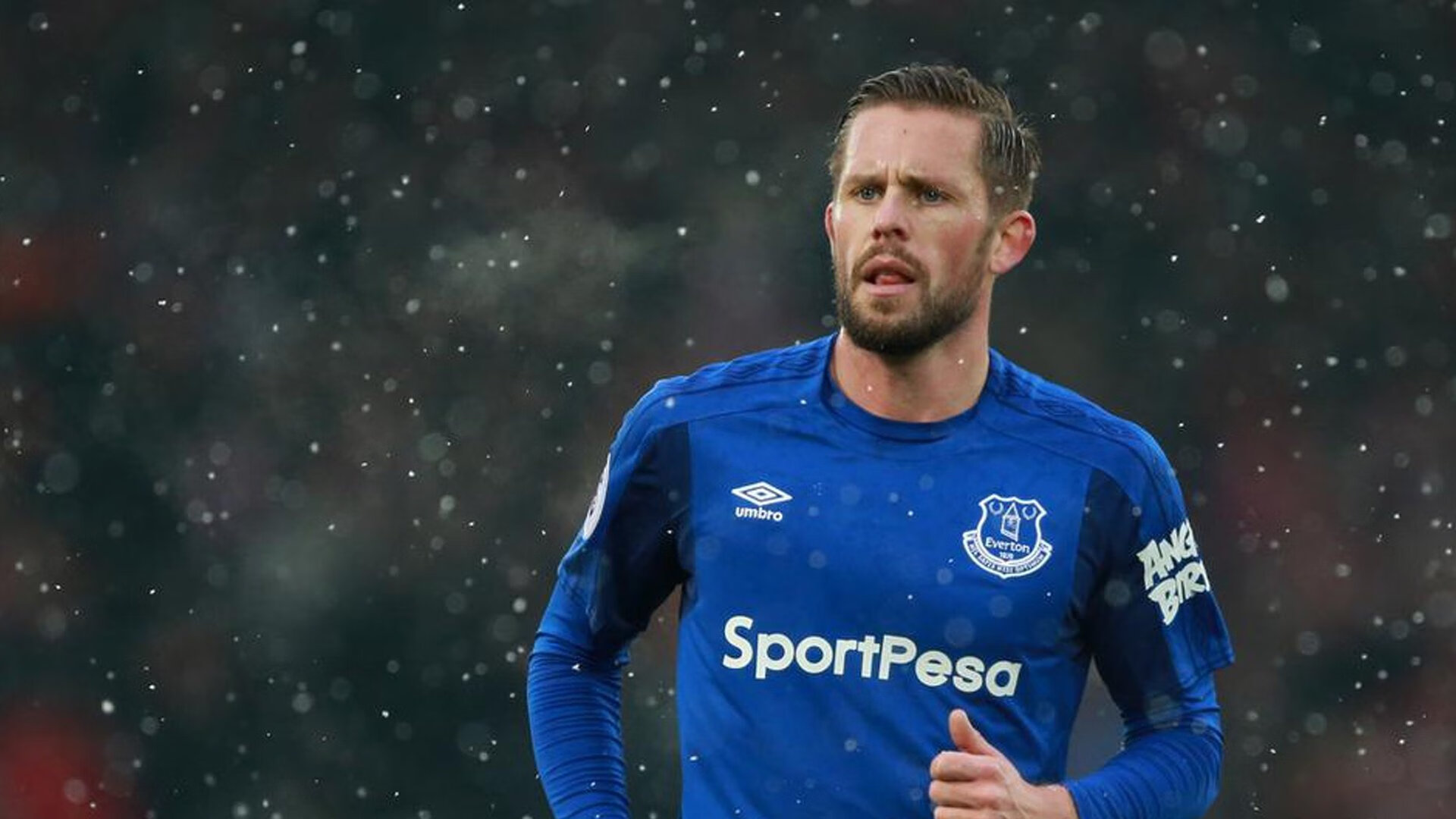 赛道上的绝对主宰，维斯塔潘高光表现，梅赛德斯完胜哈斯车队